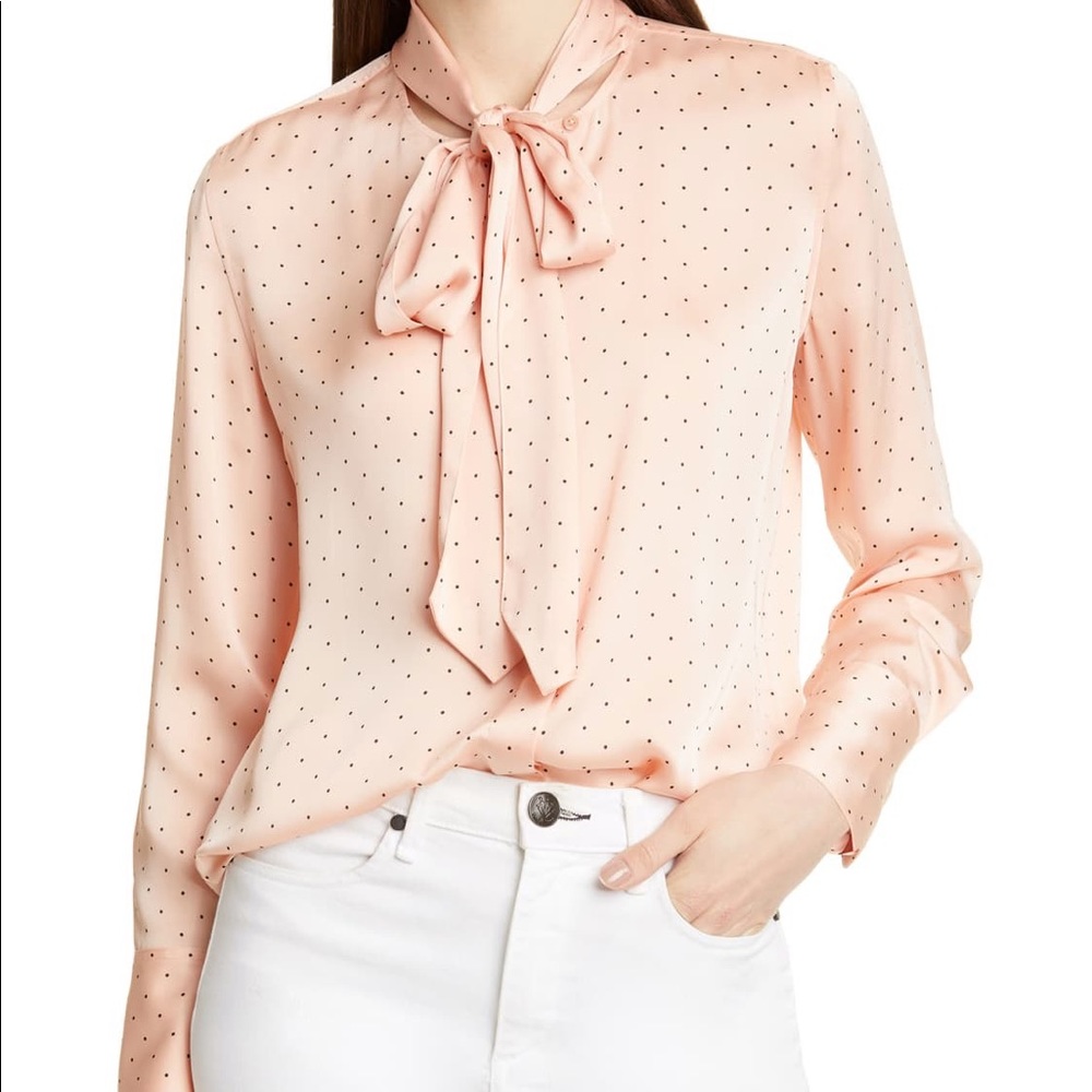Equipment blouse